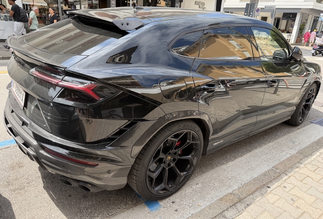 Lamborghini Urus Performante