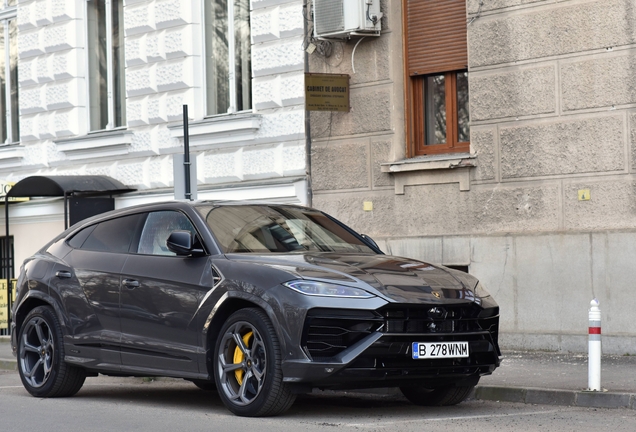 Lamborghini Urus S