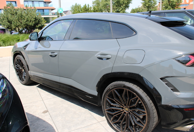 Lamborghini Urus SE