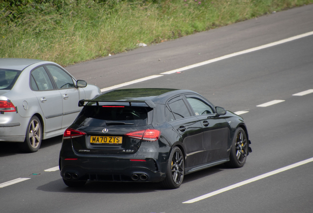 Mercedes-AMG A 45 S W177