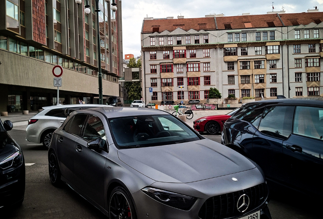 Mercedes-AMG A 45 S W177