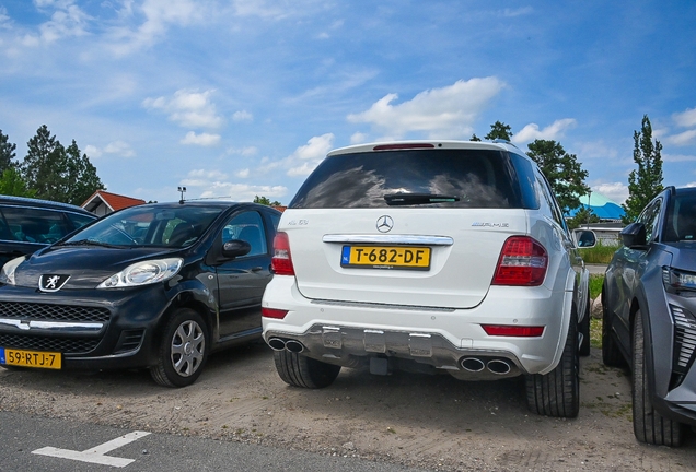 Mercedes-Benz ML 63 AMG W164 2009