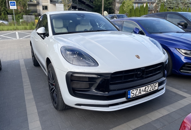 Porsche 95B Macan GTS MkIII