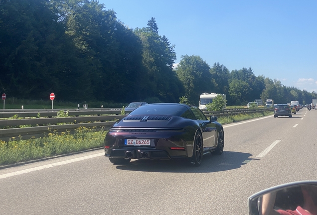 Porsche 992 Carrera 4 GTS Cabriolet MkII