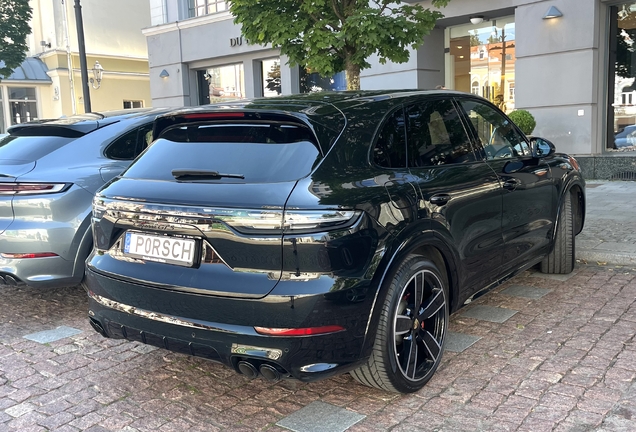 Porsche 9YA Cayenne GTS MkI