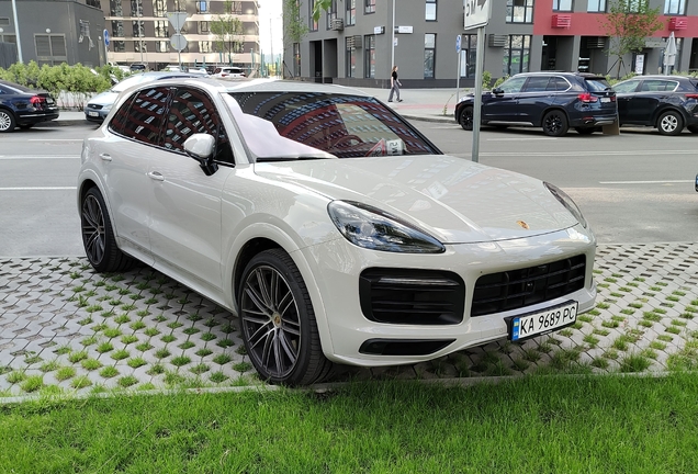 Porsche 9YA Cayenne GTS MkI