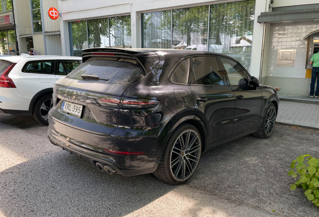 Porsche Cayenne Turbo S E-Hybrid