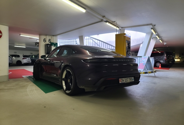 Porsche Taycan Turbo S MkI