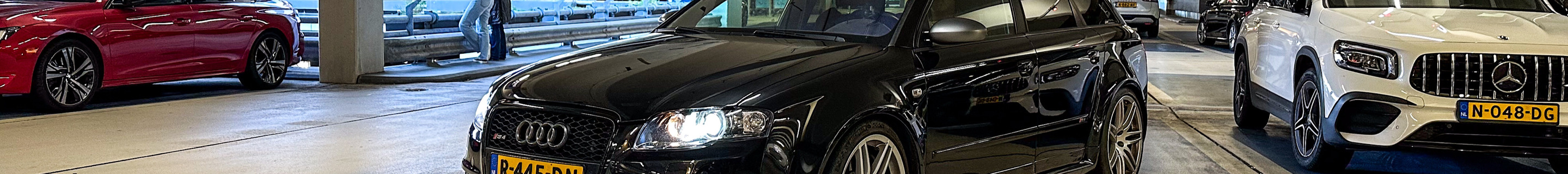 Audi RS4 Avant B7