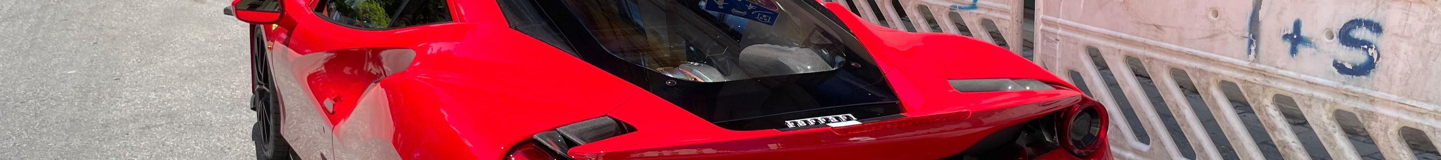 Ferrari 488 Pista