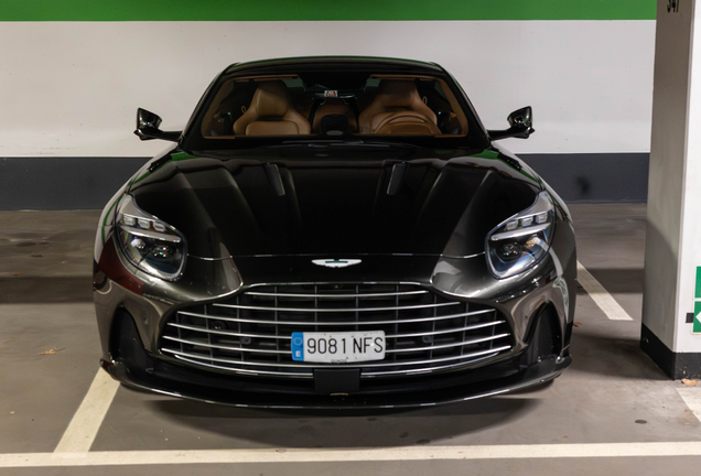 Aston Martin DB12