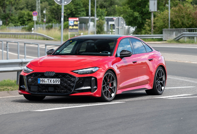 Audi RS5 Sedan B10