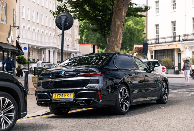 BMW M760e xDrive