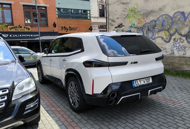 BMW XM G09