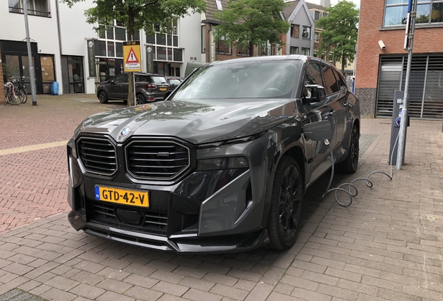 BMW XM G09