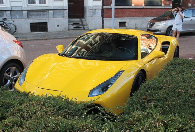 Ferrari 488 GTB Novitec Rosso