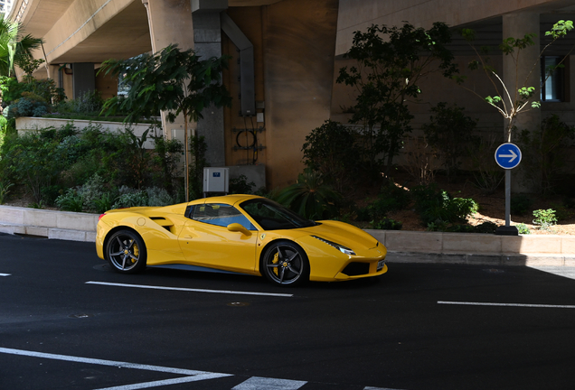 Ferrari 488 Spider