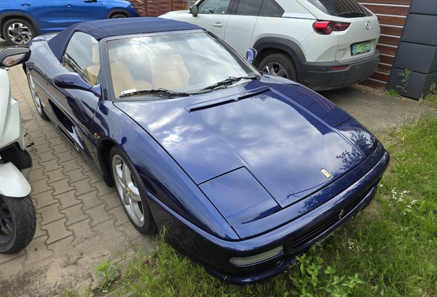 Ferrari F355 Spider
