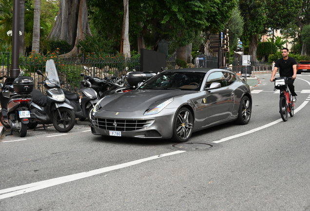 Ferrari FF