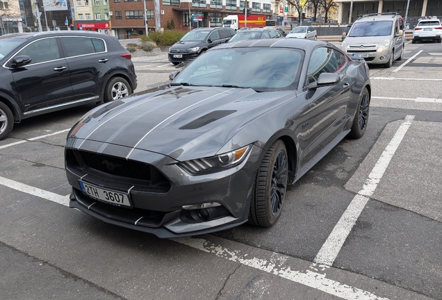Ford Mustang GT 2015