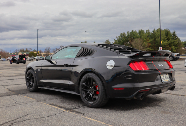 Ford Mustang GT 2015