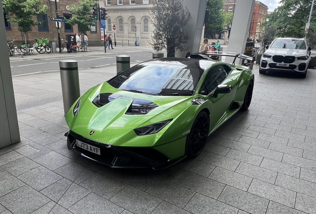 Lamborghini Huracán LP640-2 STO