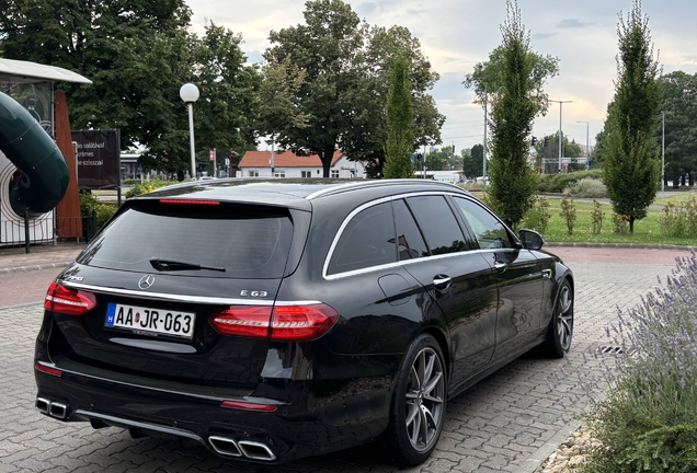 Mercedes-AMG E 63 Estate S213