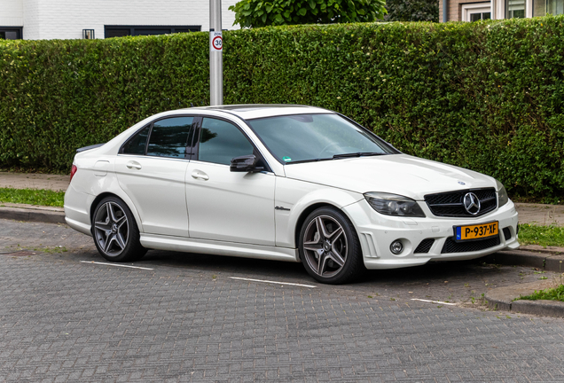 Mercedes-Benz C 63 AMG W204