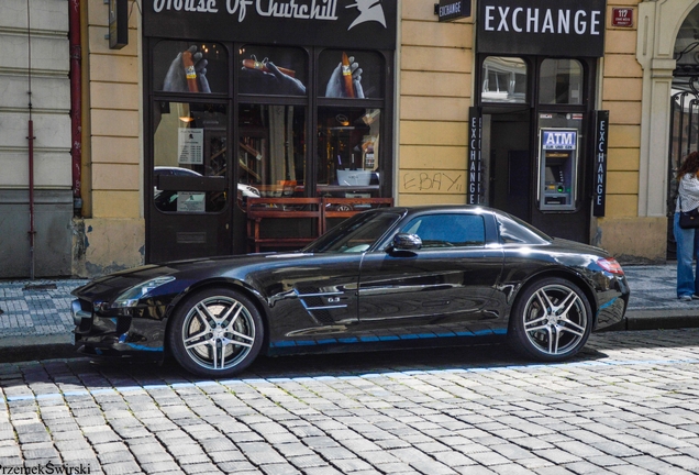 Mercedes-Benz SLS AMG