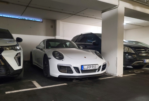 Porsche 991 Carrera GTS MkII