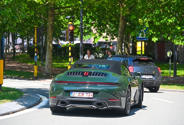 Porsche 992 Carrera 4S Cabriolet MkII