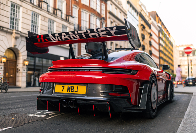 Porsche 992 GT3 RS MkI Weissach Package Manthey Racing