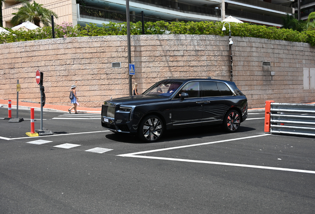 Rolls-Royce Cullinan Series II