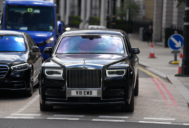 Rolls-Royce Phantom VIII EWB