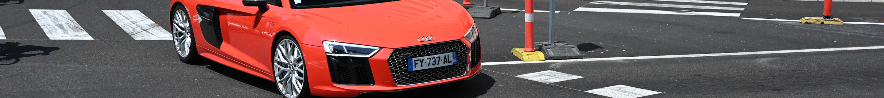 Audi R8 V10 Plus 2015