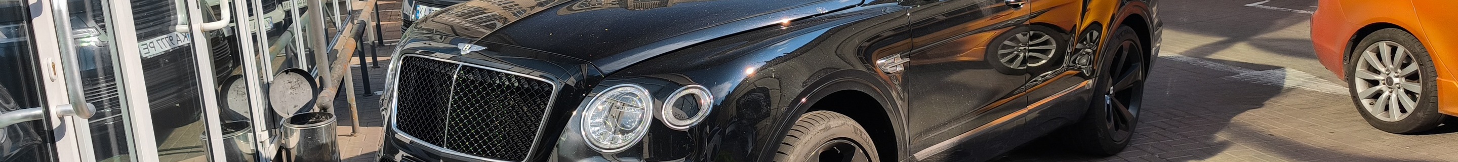 Bentley Bentayga V8