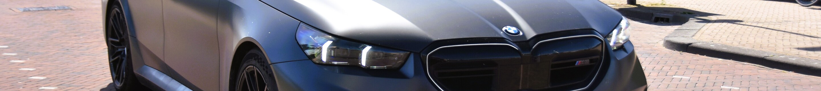 BMW M5 G90