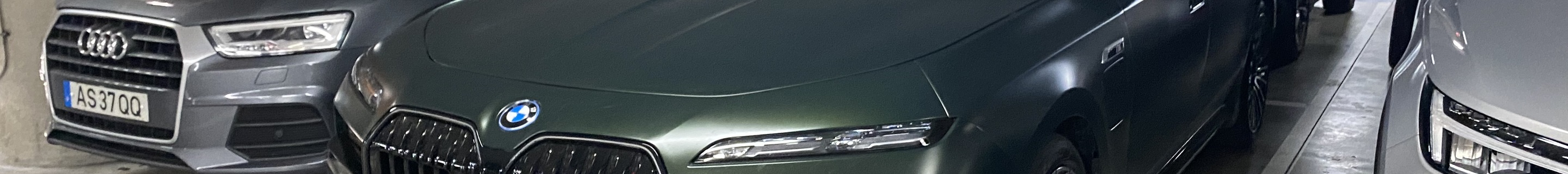 BMW M760e xDrive