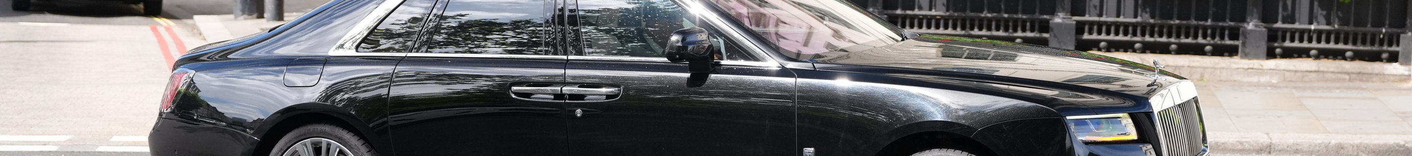 Rolls-Royce Ghost 2021
