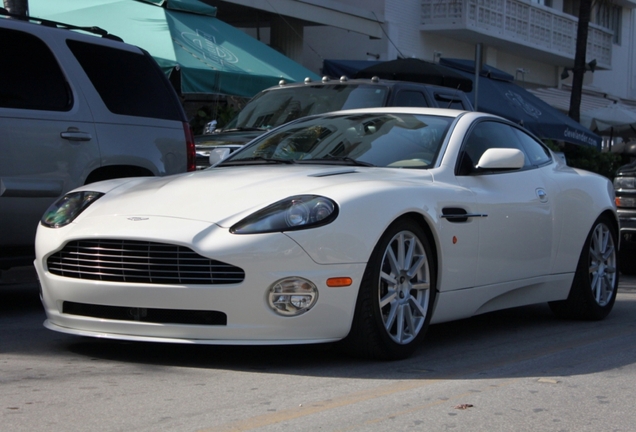 Aston Martin Vanquish S