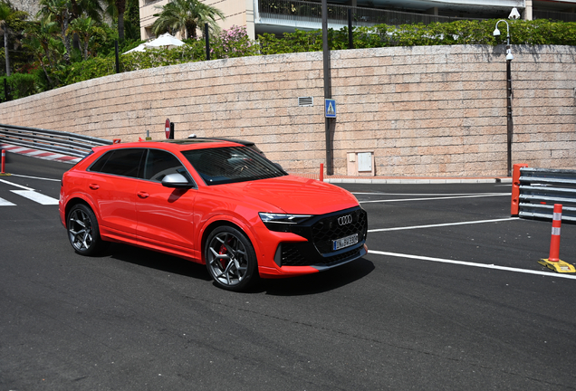 Audi RS Q8 2024