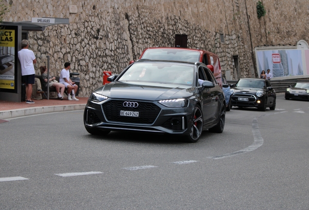 Audi RS4 Avant B9