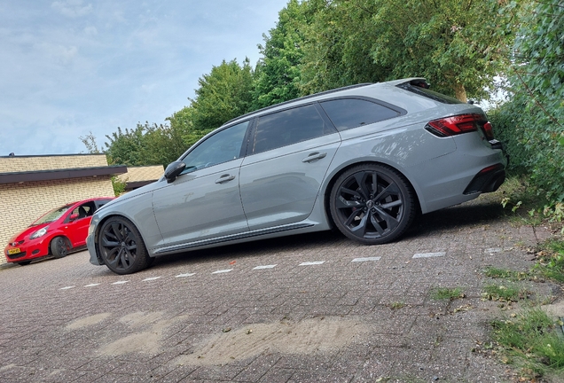 Audi RS4 Avant B9