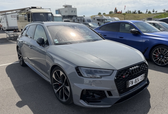 Audi RS4 Avant B9