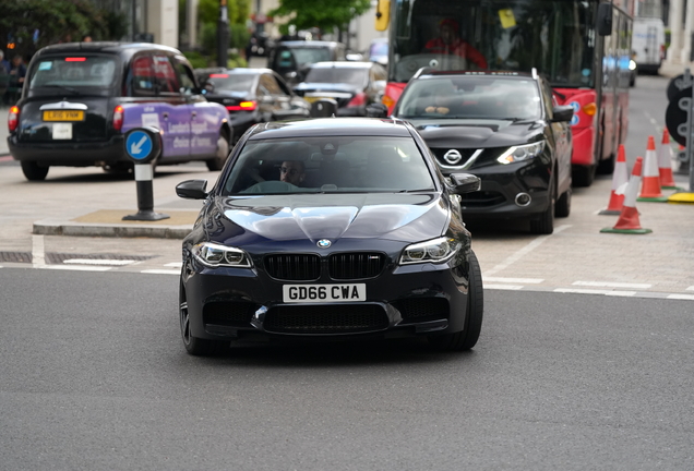 BMW M5 F10 2011