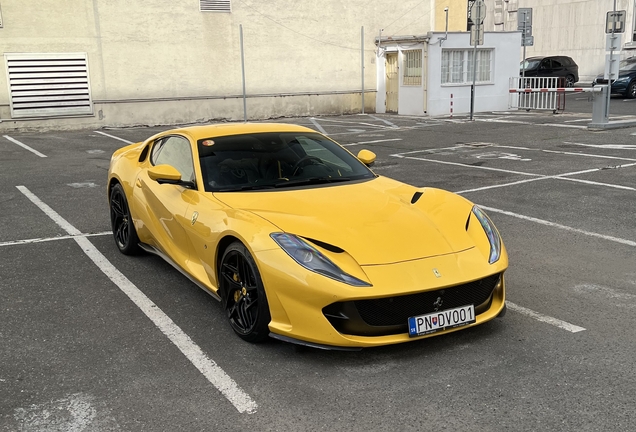 Ferrari 812 Superfast