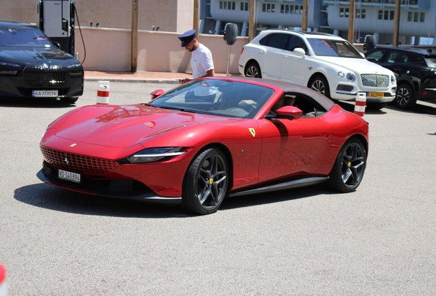 Ferrari Roma Spider