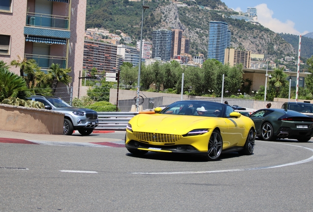 Ferrari Roma Spider