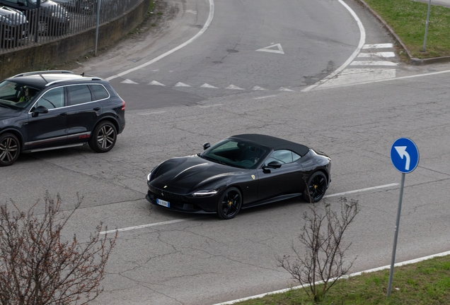 Ferrari Roma Spider