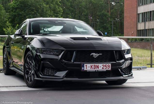 Ford Mustang GT 2024